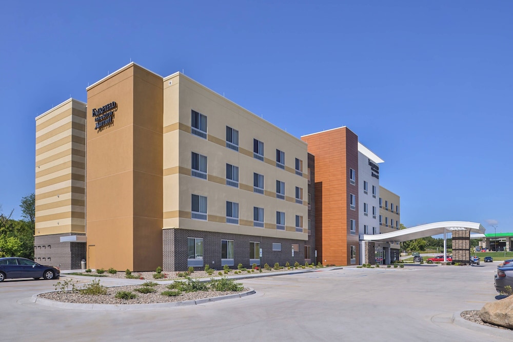 Fairfield Inn & Suites by Marriott St. Joseph - photo 38