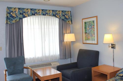 Economy Inn Watsonville - photo 13