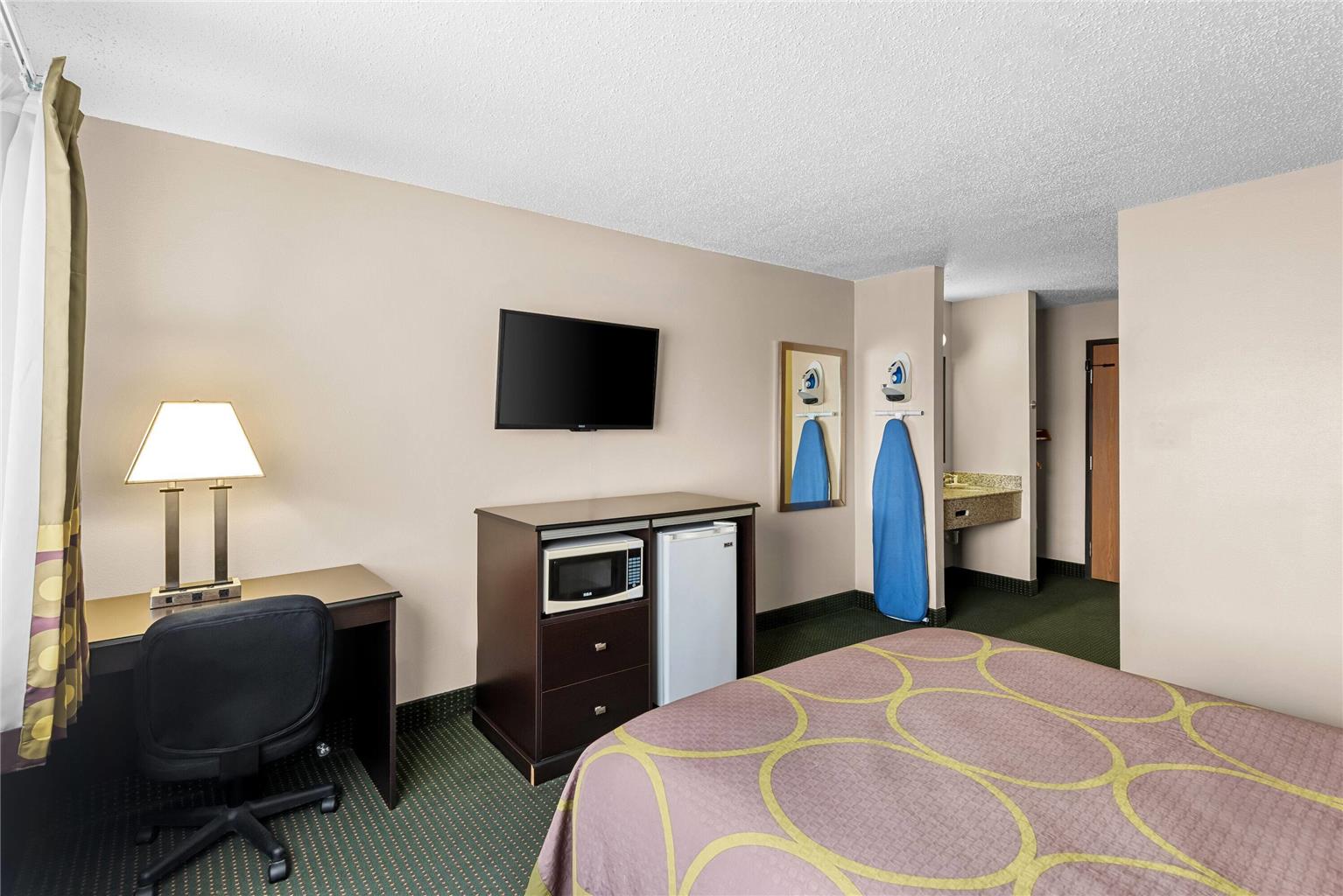 Super 8 by Wyndham Jefferson - photo 11