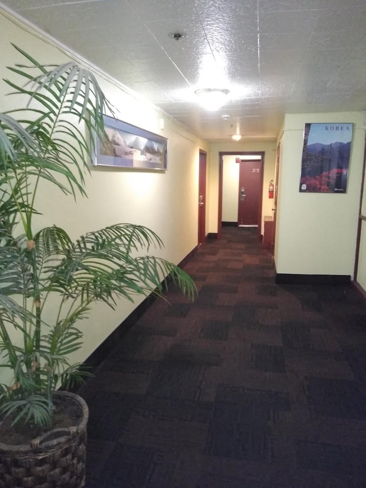 Econo Inn Anchorage - photo 29