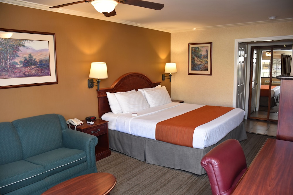 Dynasty Suites Redlands - photo 12