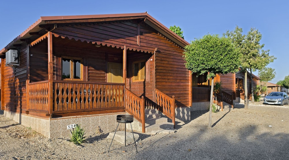 Camping Carlos Iii 4361101 — La Carlota
