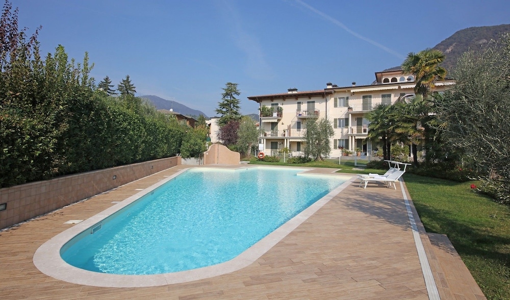 Il Cedro — 4-Star Luxury Hotel in Salo, Italy