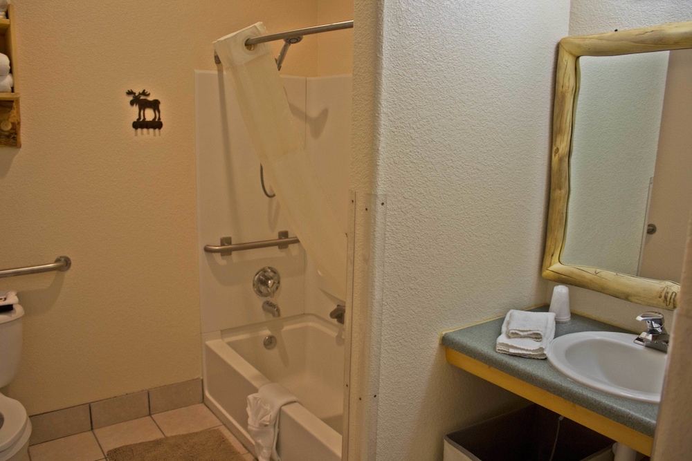 The Gateway Inn - photo 53