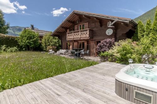 Balcon De l Europe Jacuzzi prive Vues in Les Houches, France