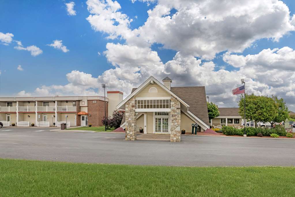Best Western Plus Plattsburgh - photo 14