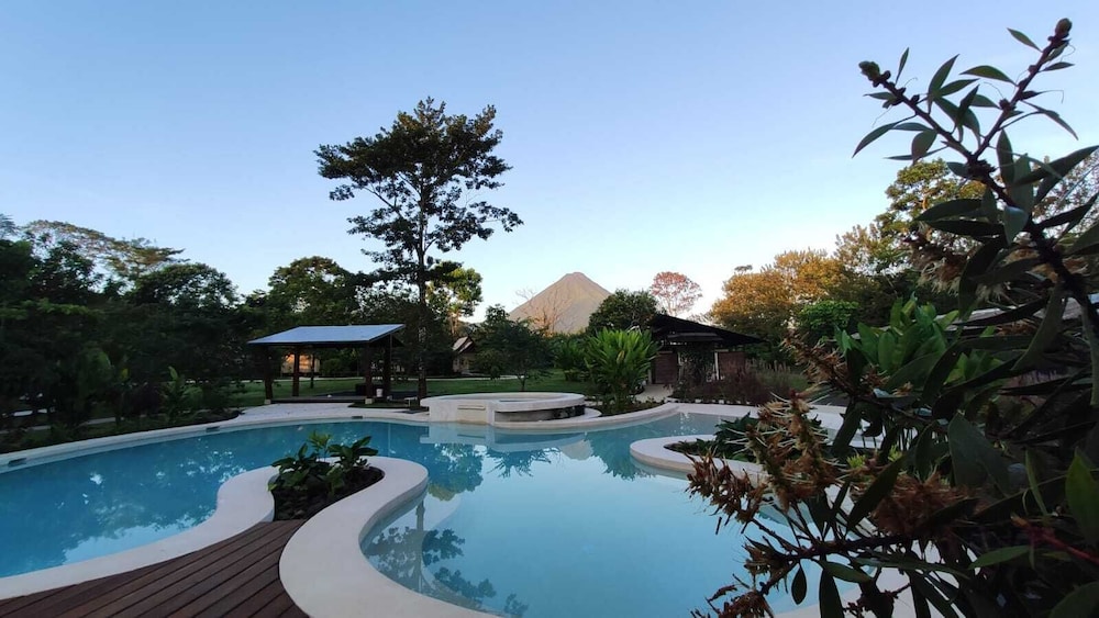 Hotel Arenal Glamping in Fortuna, Costa Rica