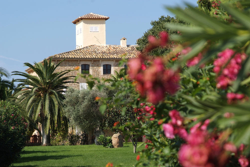 Reads Balance Hotel — 5-Star Luxury Hotel in Santa Maria Del Cami, Spain