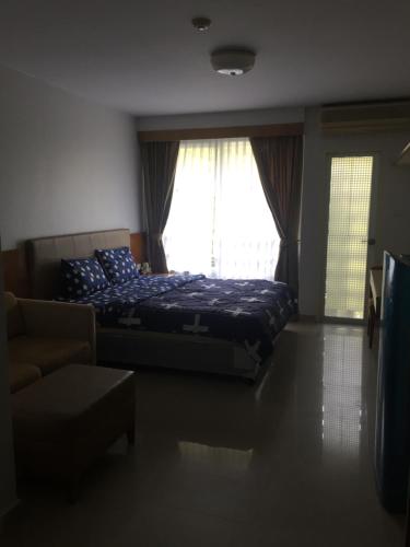 Savi Rooms Premium studio near bkk Piyavet hospital near most famous pubs