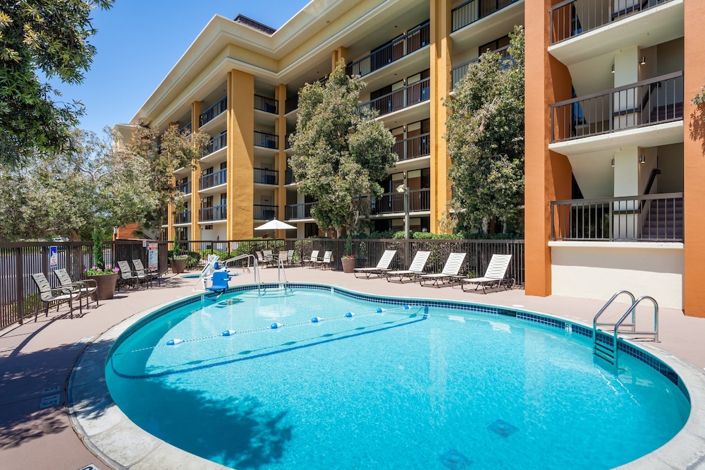 Holiday Inn Express at Monterey Bay by IHG - photo 2