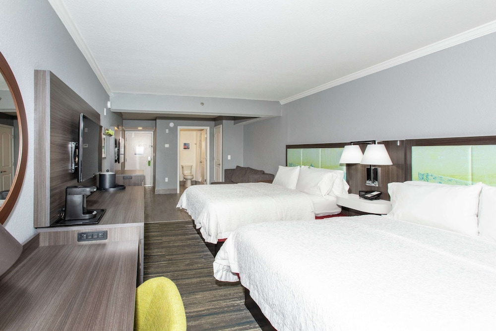 Hampton Inn St. Augustine Beach - photo 8