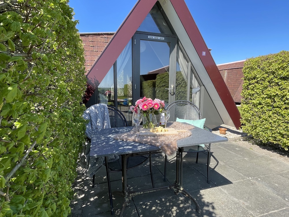 Hotelhuisjes Andijk in Hippolytushoef, Netherlands