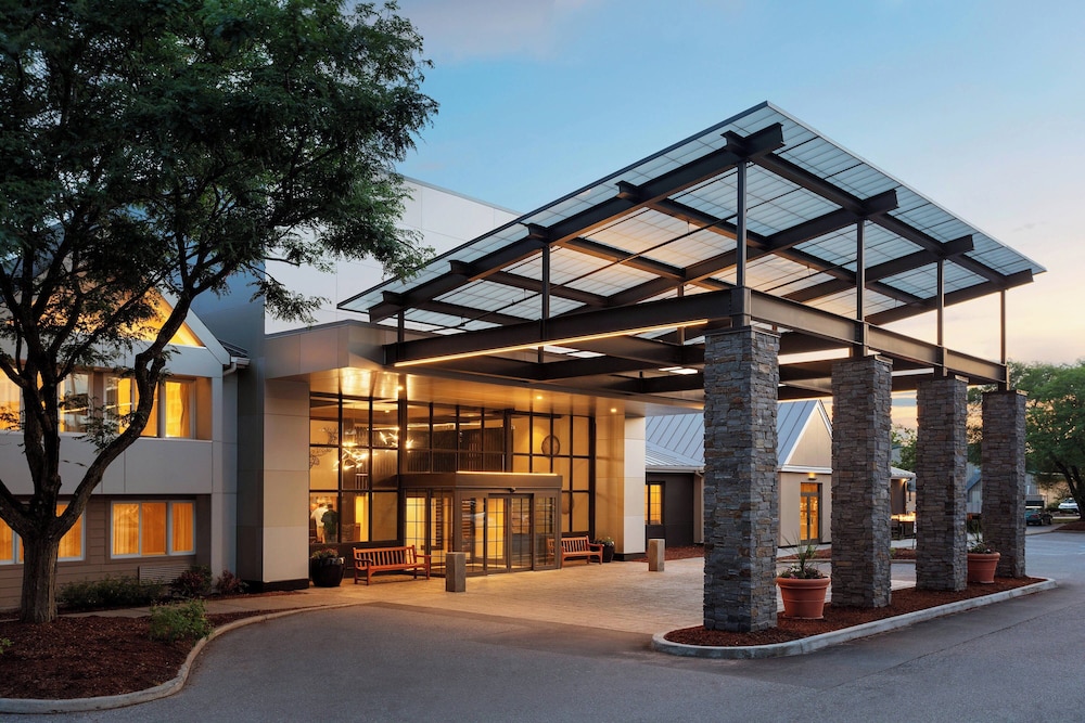 Delta Hotels by Marriott Burlington - photo 37