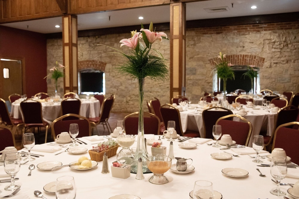 Holiday Inn St. Louis West Six Flags by IHG - photo 53
