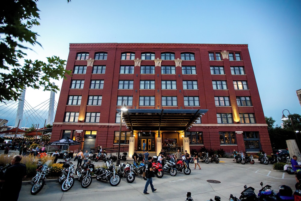 The Iron Horse Hotel - photo 92