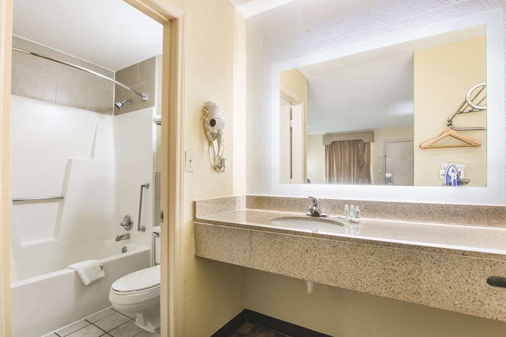 Quality Inn Kings Mountain - photo 11