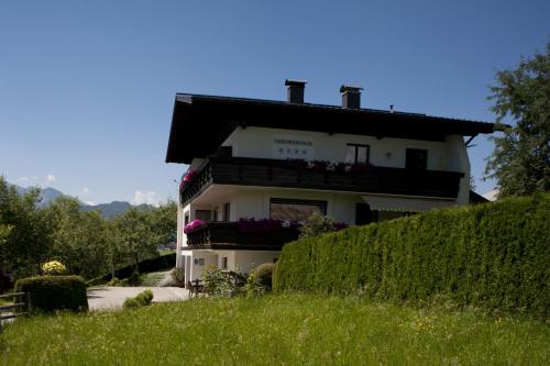 Ferienwohnung Ronacher — 4-Star Luxury Hotel in Abtenau, Austria