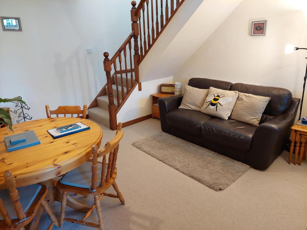 The Beehive Self Catering In The Heart Of The Forest Of Dean — Lydney