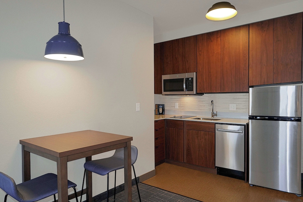 Residence Inn by Marriott Colorado Springs First & Main - photo 9