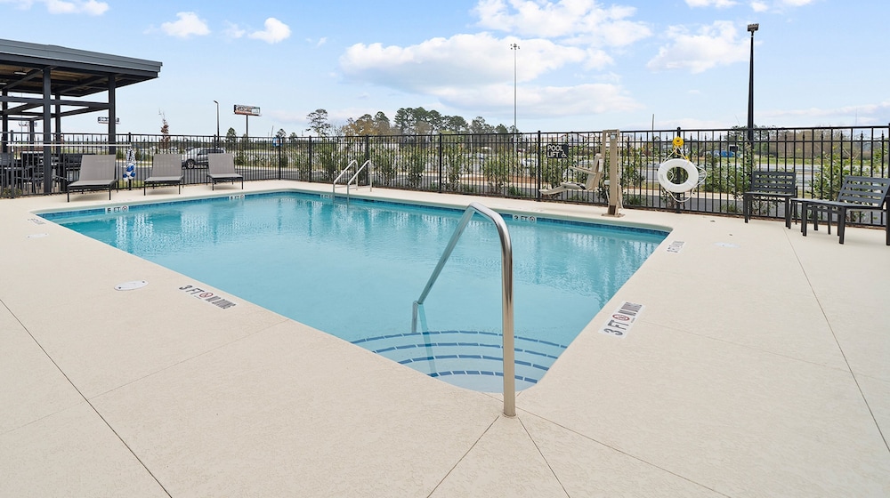 Candlewood Suites Perry National Fairground Area by IHG - photo 33
