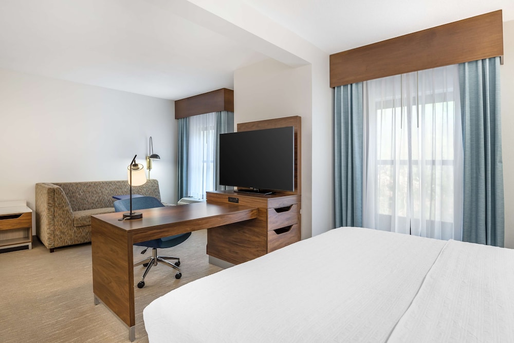 Hampton Inn Petersburg Fort Lee - photo 8