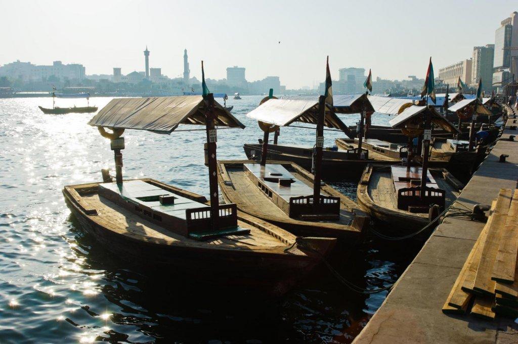 4Season Hostel — 5-Star Luxury Hotel in Dubai, United Arab Emirates