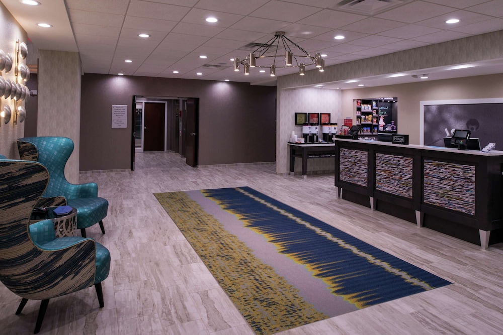 Hampton Inn & Suites Atlanta Marietta - photo 5