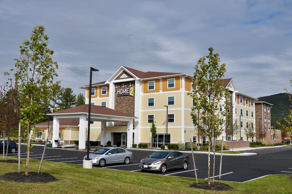 Home2 Suites by Hilton North Conway - photo 96