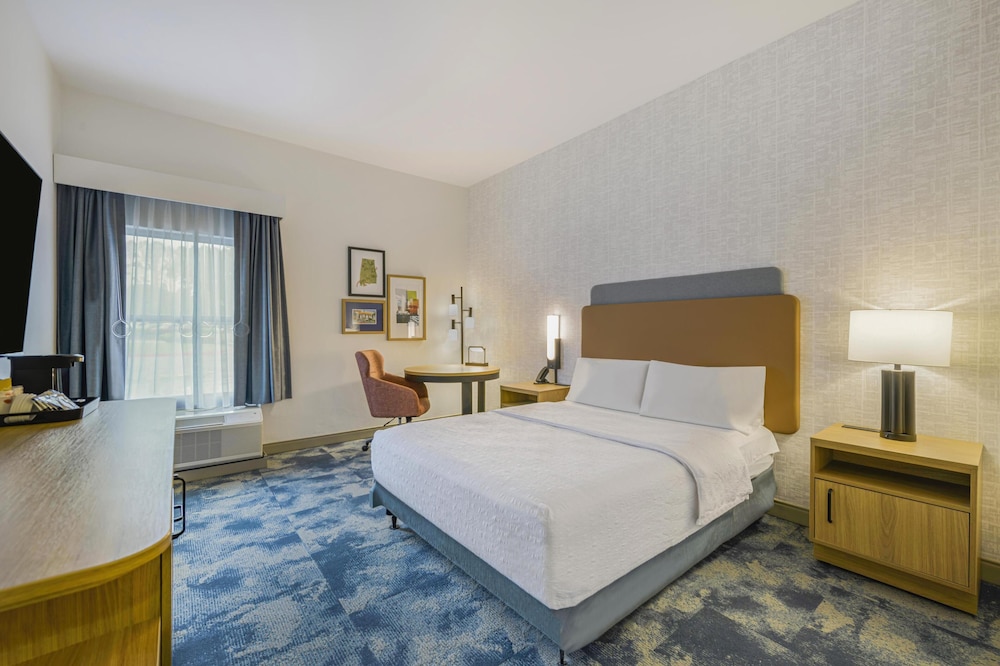 Hampton Inn Huntsville Arsenal South Pkway - photo 15