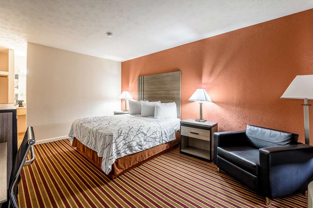 Americas Best Value Inn Heflin - photo 10