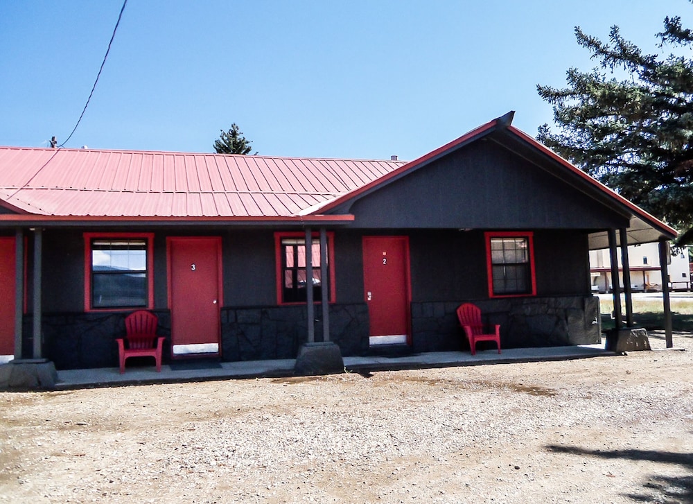 The Gold Pan Motel - photo 70