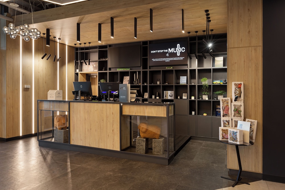 Ibis Kyiv Beresteiska - carbon neutral hotel in Kyiv