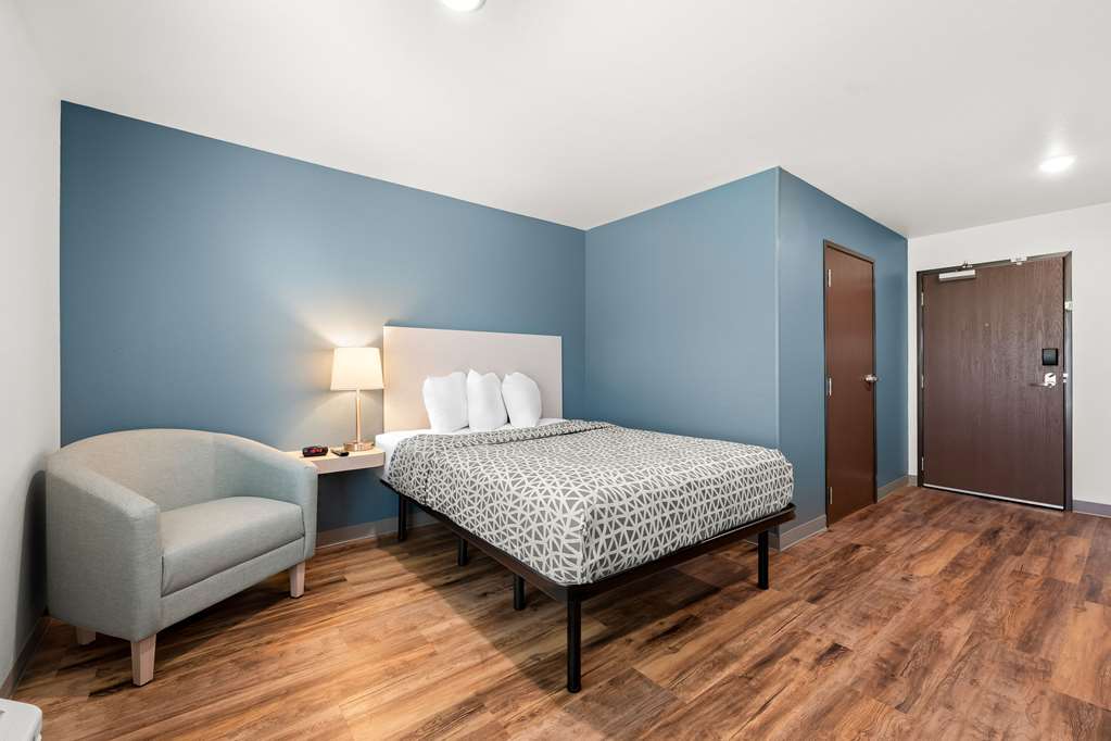 Woodspring Suites Huntsville Research Park - photo 13