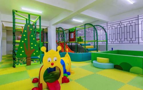Modern 1 Bed Riara One Pool Gym Mall