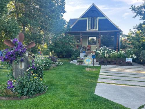 Coveted Creekside Setting Near Downtown And Bogert Park in Bozeman, United States