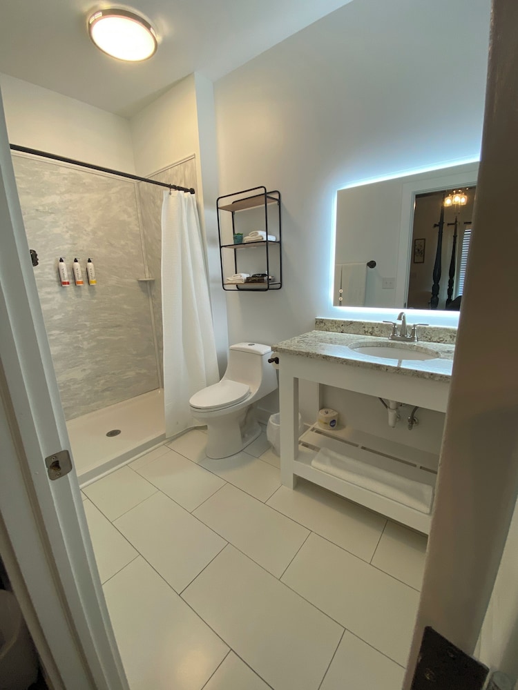 Little Inn on Main - photo 72