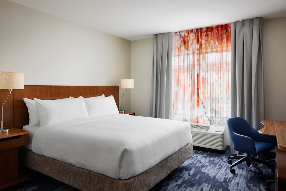 Fairfield Inn & Suites El Paso Airport - photo 9