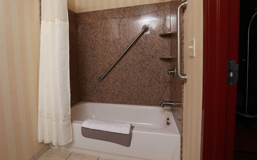 Wind River Hotel and Casino - photo 15