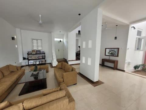 Cozy Nest — hotel in Ja Ela