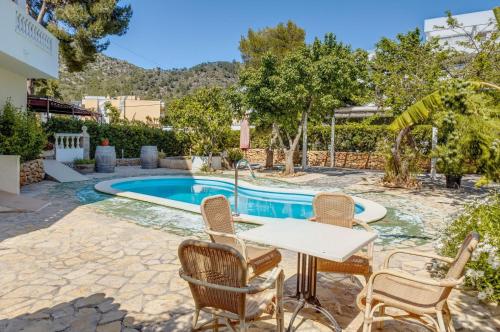 Apartamento La Cabanya with 1 bedroom — 4-Star Luxury Hotel in Capdepera, Spain