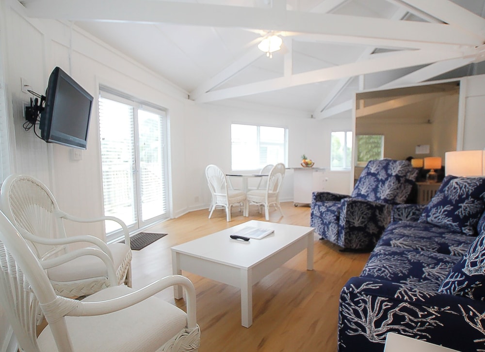 Topsider Resort - photo 10