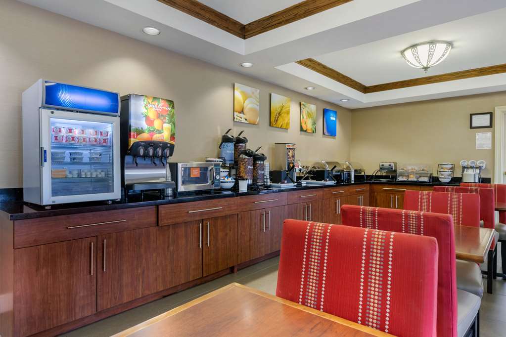 Comfort Inn & Suites Cordele - photo 29