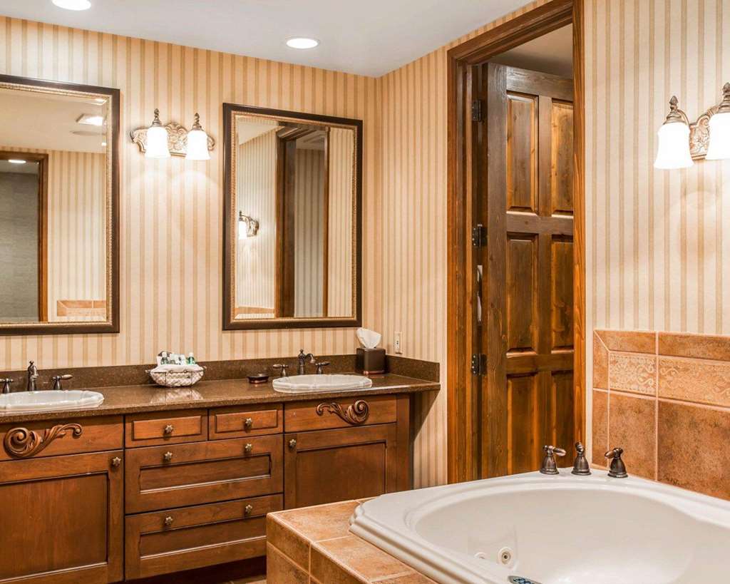 Bluegreen Vacations Big Bear Village an Ascend Collection Resort - photo 16