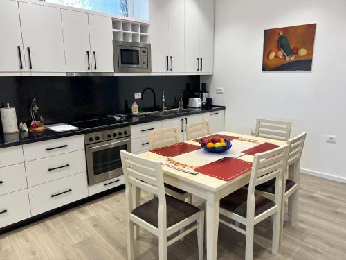 Apartment Villa Virginia — 4-Star Luxury Hotel in Berat, Albania