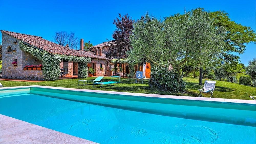 Tr A262 Sp860at Casale Tre Cipressi 10 — 4-Star Luxury Hotel in Amelia, Italy