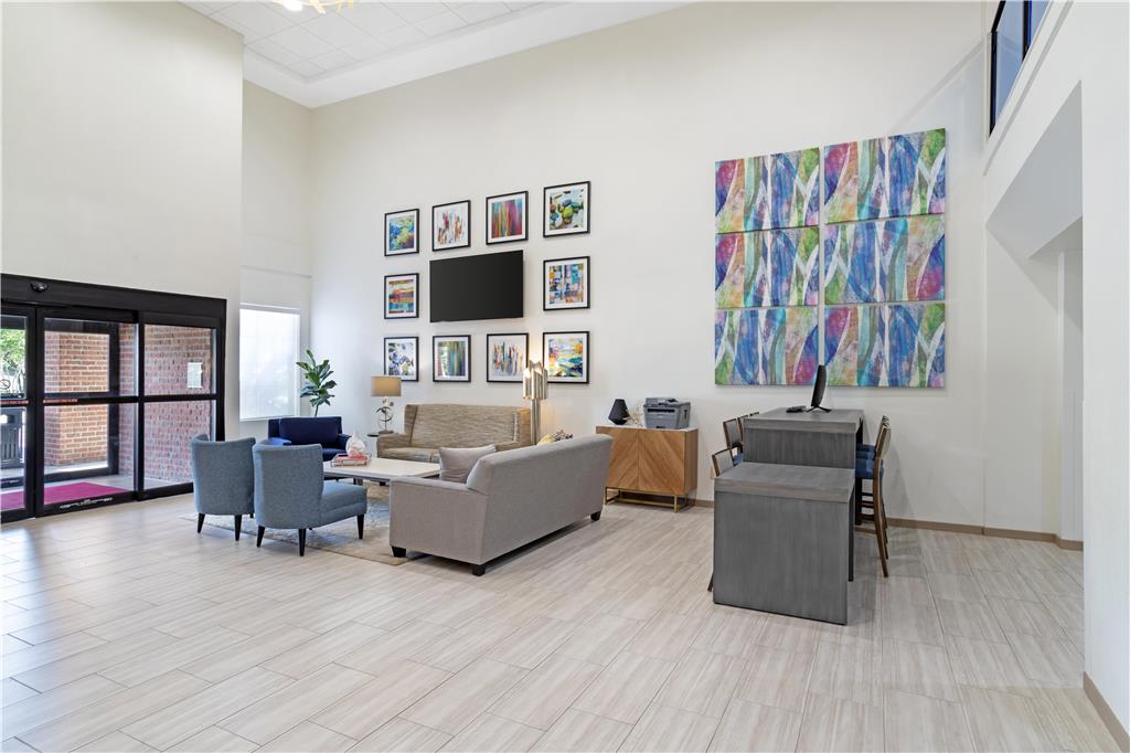 Best Western Plus Executive Hotel & Suites - photo 50