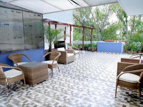 Maplewood Guest House Neeti Bagh New Delhiit is a Boutiqu Guest House Room 5 — 4-Star Luxury Hotel in New Delhi, India