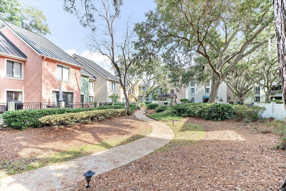 Ketch Court 891 - photo 21