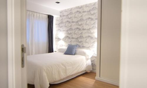 Nobe Rooms in Santiago De Compostela, Spain