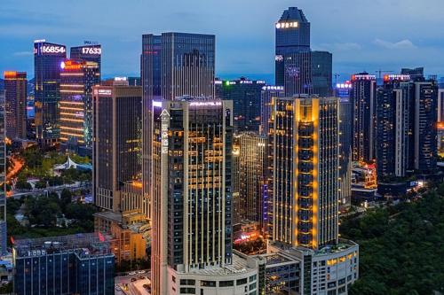 Atour Hotel Guiyang Guanshan Lake Park — 4-Star Luxury Hotel in Guiyang, People's Republic of China